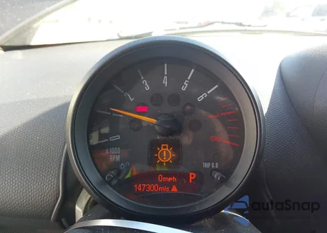 2015 Mini Countryman Cooper из США, поврежденный, VIN WMWZB3C55FWR44258